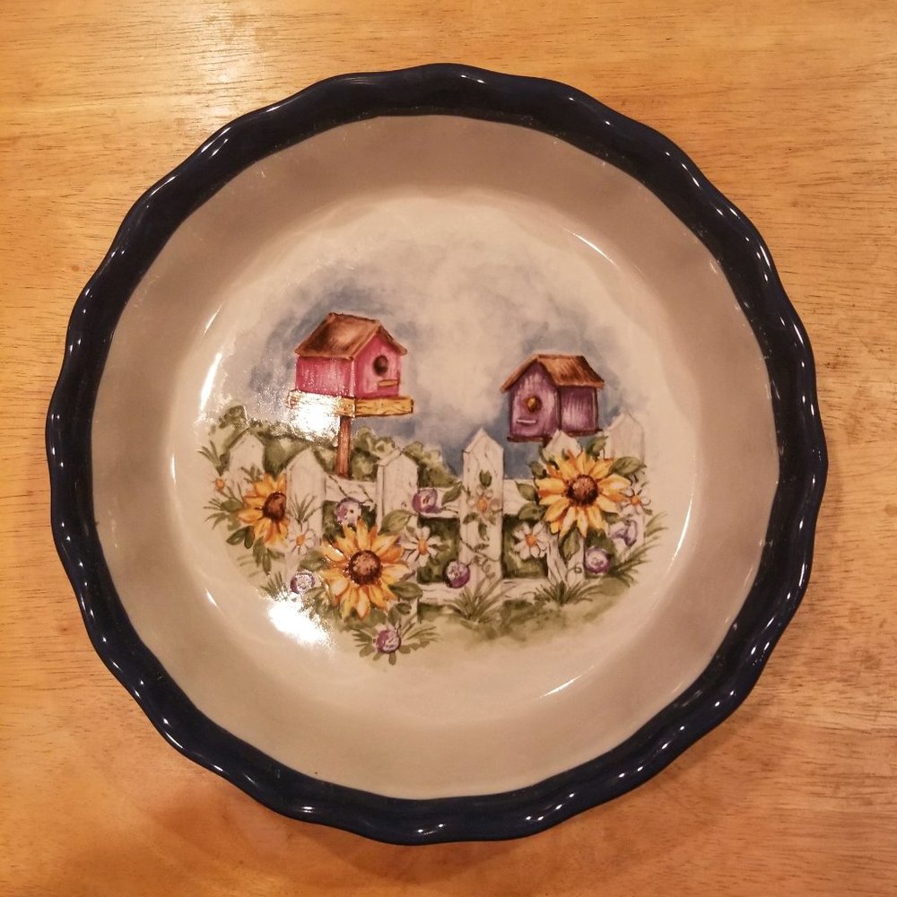 ABC Dist Birdhouses/Sunflowers Stoneware Pie Plate